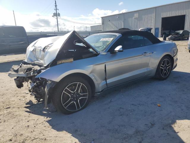 1FATP8UH6L5113293 - 2020 FORD MUSTANG SILVER photo 1