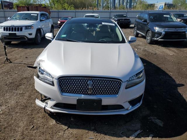 3LN6L5E90HR603088 - 2017 LINCOLN MKZ RESERVE WHITE photo 5