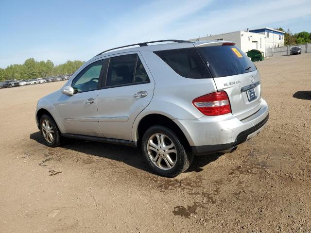 4JGBB22E58A399562 - 2008 MERCEDES-BENZ ML 320 CDI SILVER photo 2