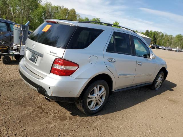 4JGBB22E58A399562 - 2008 MERCEDES-BENZ ML 320 CDI SILVER photo 3