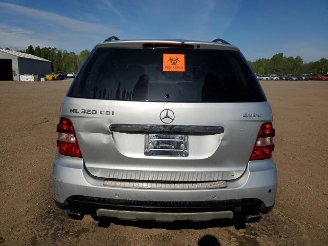 4JGBB22E58A399562 - 2008 MERCEDES-BENZ ML 320 CDI SILVER photo 6