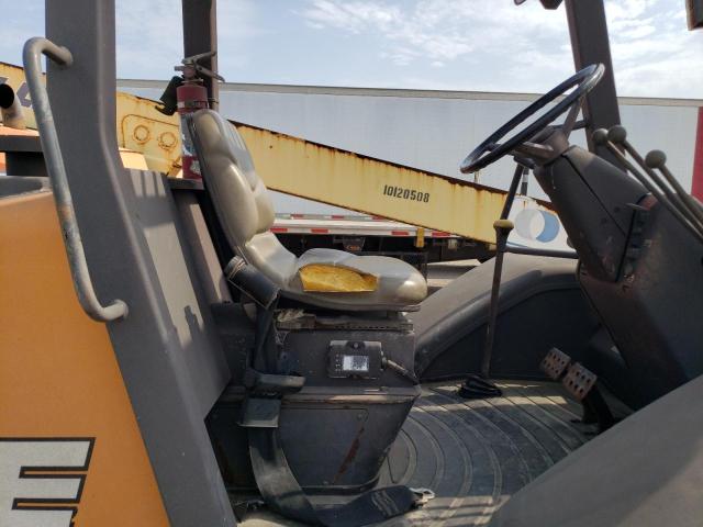 CNH8T17084418 - 2018 CASE FORKLIFT YELLOW photo 5