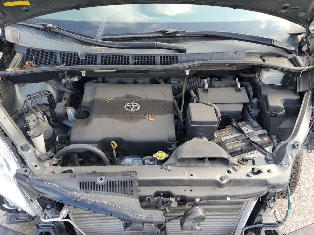 5TDKK3DC8BS105846 - 2011 TOYOTA SIENNA LE GREEN photo 12