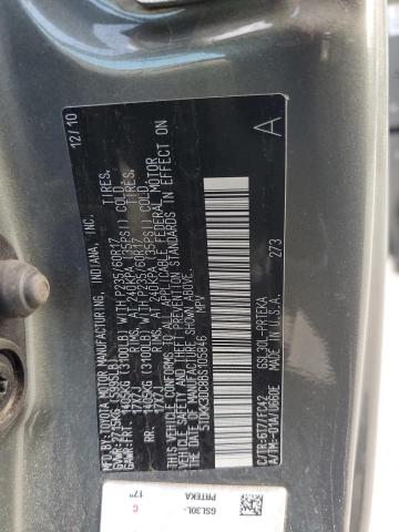 5TDKK3DC8BS105846 - 2011 TOYOTA SIENNA LE GREEN photo 13