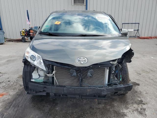 5TDKK3DC8BS105846 - 2011 TOYOTA SIENNA LE GREEN photo 5
