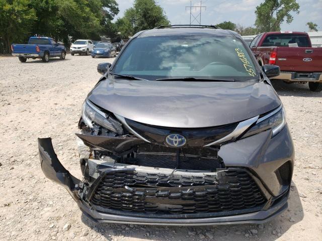 5TDDRKEC7MS065372 - 2021 TOYOTA SIENNA XSE GRAY photo 5