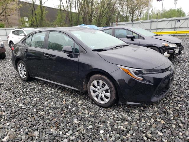 5YFEPMAE6NP390439 - 2022 TOYOTA COROLLA LE 黑色 照片 4