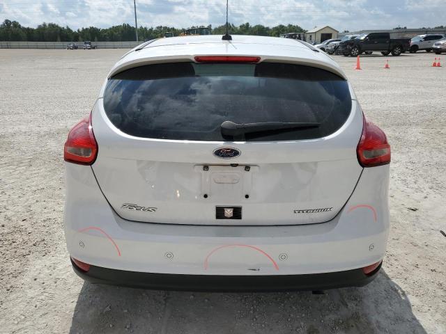 1FADP3N23HL293580 - 2017 FORD FOCUS TITANIUM WHITE photo 6