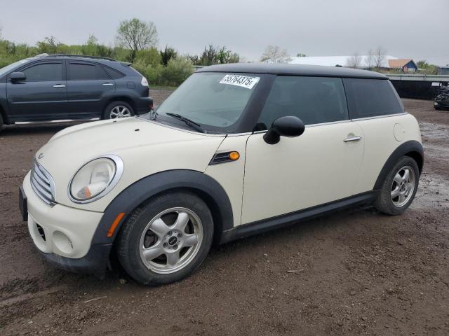2011 MINI COOPER, 