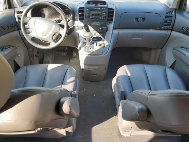 KNDMC233176019884 - 2007 HYUNDAI ENTOURAGE GLS SILVER photo 8