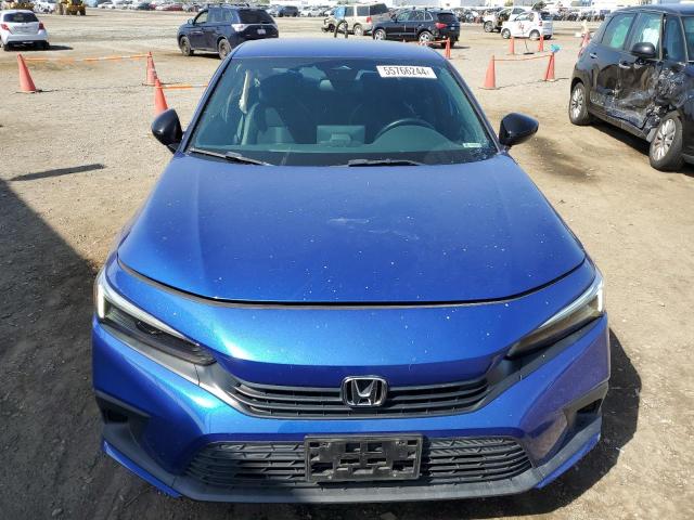 2HGFE2F58NH504925 - 2022 HONDA CIVIC SPORT BLUE photo 5