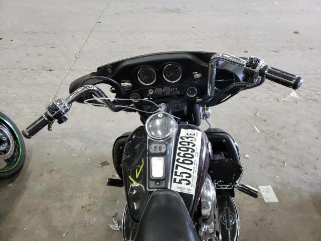 1HD1FCW192Y622796 - 2002 HARLEY-DAVIDSON FLHTCUI 黑色 照片 5