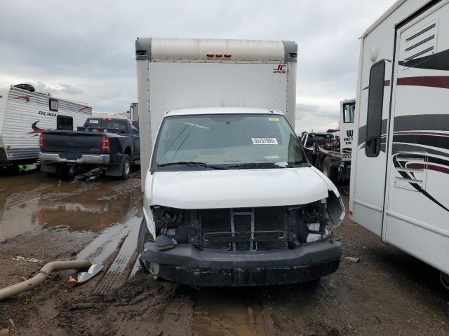 1GB3G4BG3D1152787 - 2013 CHEVROLET EXPRESS G3 WHITE photo 5