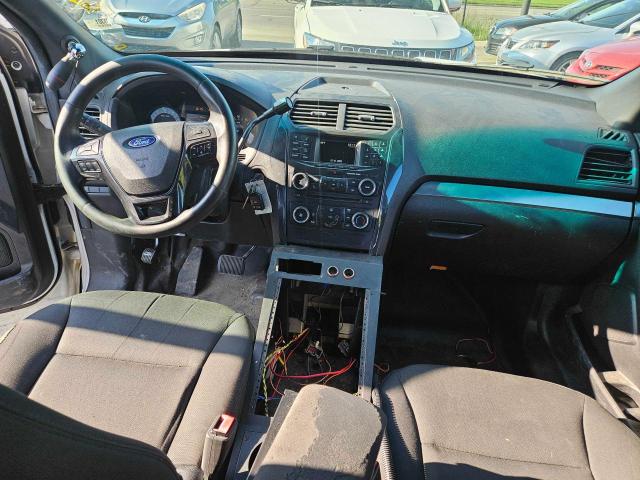 1FM5K8AR0HGB54377 - 2017 FORD EXPLORER POLICE INTERCEPTOR 白色 照片 9