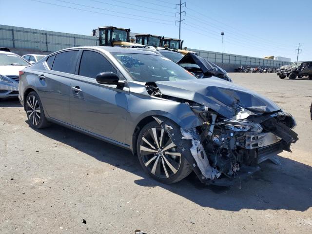 1N4BL4CV8MN383344 - 2021 NISSAN ALTIMA SR GRAY photo 4