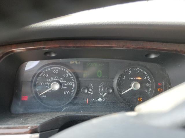 2LNHM84W38X640183 - 2008 LINCOLN TOWN CAR EXECUTIVE L BLACK photo 9