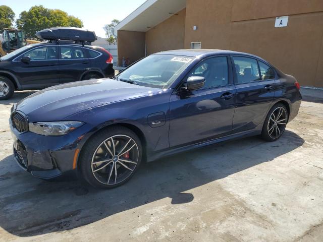 3MW39FS02P8C97353 - 2023 BMW 330XE ლურჯი ფოტო 1