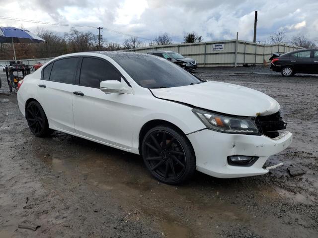 1HGCR3F84FA014151 - 2015 HONDA ACCORD EXL WHITE photo 4