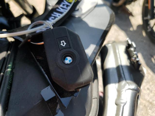 WB10M1303R6J49578 - 2024 BMW R 1250 GS ADVENTURE GRAY photo 8