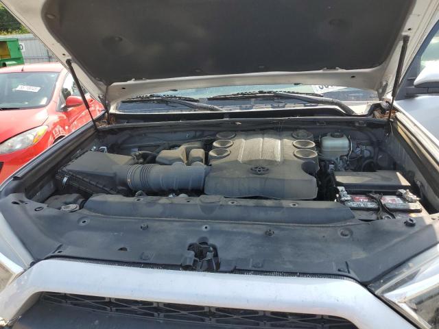 JTEBU5JR5J5559096 - 2018 TOYOTA 4RUNNER SR5/SR5 PREMIUM 灰色 照片 12