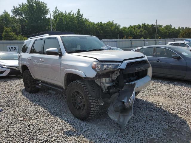 JTEBU5JR5J5559096 - 2018 TOYOTA 4RUNNER SR5/SR5 PREMIUM 灰色 照片 4