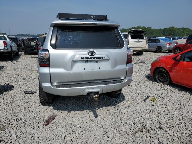 JTEBU5JR5J5559096 - 2018 TOYOTA 4RUNNER SR5/SR5 PREMIUM 灰色 照片 6