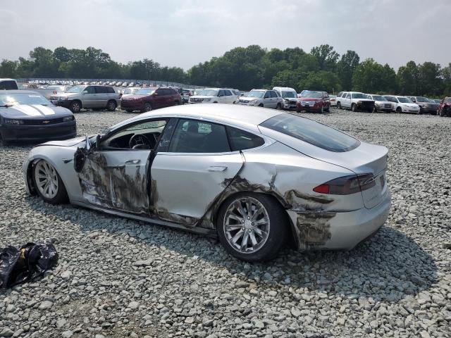 5YJSA1E21HF185503 - 2017 TESLA MODEL S فضي صورة 2