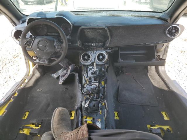 1G1FK1R63J0145979 - 2018 CHEVROLET CAMARO ZL1 YELLOW photo 8