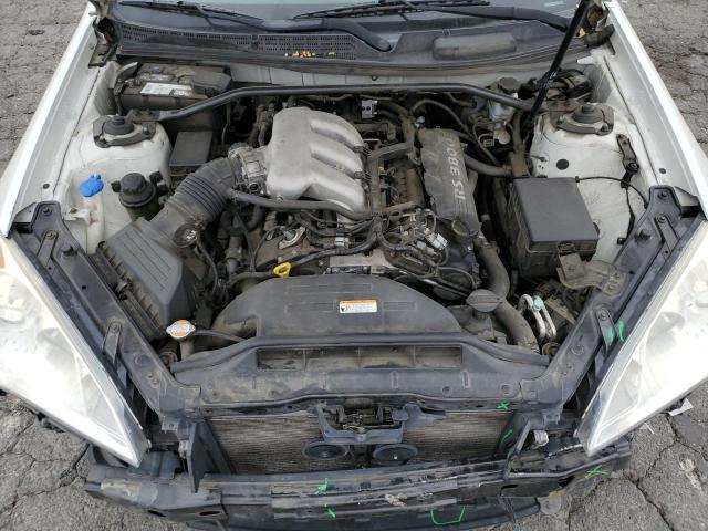 KMHHU6KH5BU058500 - 2011 HYUNDAI GENESIS CO 3.8L WHITE photo 11