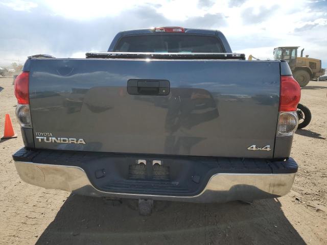 5TFDV54149X089403 - 2009 TOYOTA TUNDRA CREWMAX GRAY photo 6