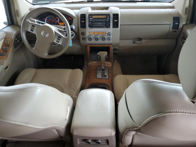 5N1AR18U96C660614 - 2006 NISSAN PATHFINDER LE BLACK photo 8