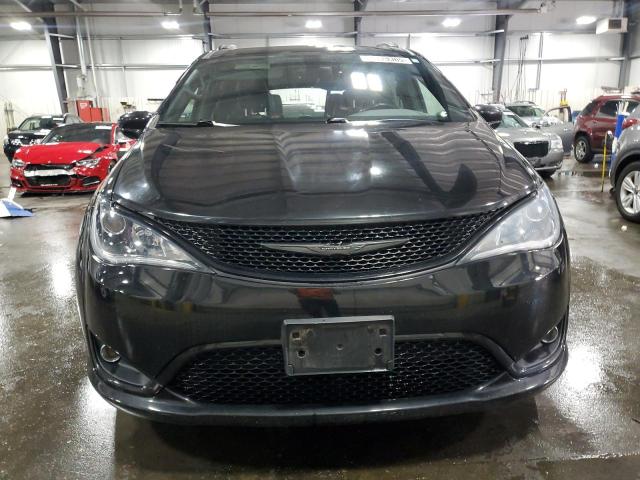 2C4RC1EG9JR306275 - 2018 CHRYSLER PACIFICA TOURING L PLUS BLACK photo 5