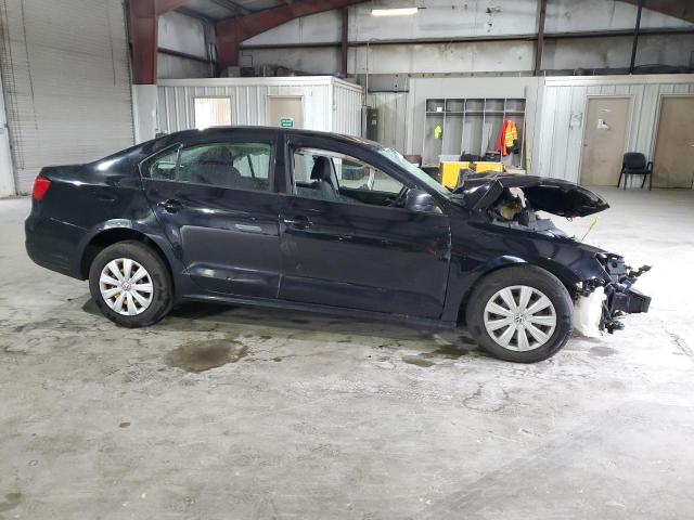 3VW2K7AJ2DM311545 - 2013 VOLKSWAGEN JETTA BASE Schwarz Foto 4