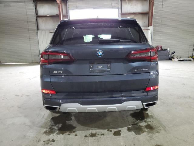 5UXTA6C03N9M00161 - 2022 BMW X5 XDRIVE45E GRAY photo 6