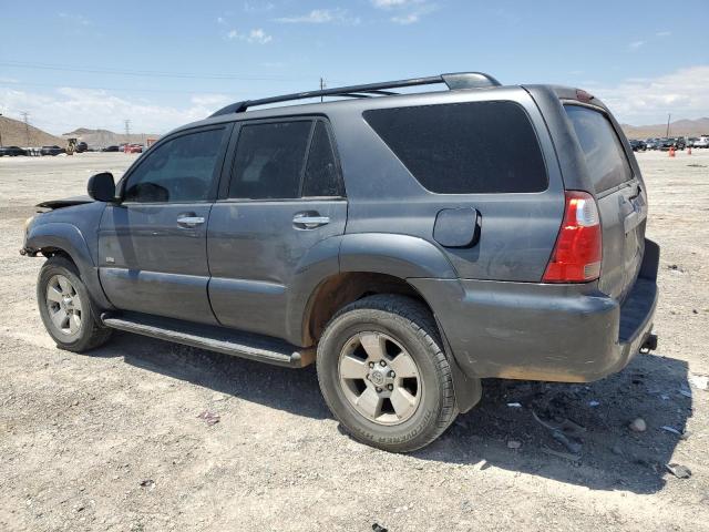 JTEZU14R070095028 - 2007 TOYOTA 4 RUNNER SR5 GRAY photo 2