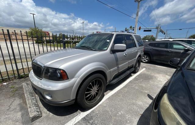 5LMFU27R83LJ21238 - 2003 LINCOLN NAVIGATOR SILVER photo 2
