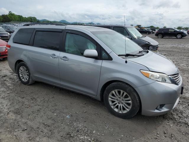 5TDYK3DCXCS278957 - 2012 TOYOTA SIENNA XLE Silber Foto 4