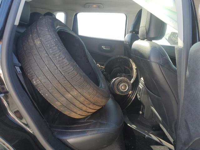 3C4NJDCB4JT144324 - 2018 JEEP COMPASS LIMITED შავი ფოტო 11