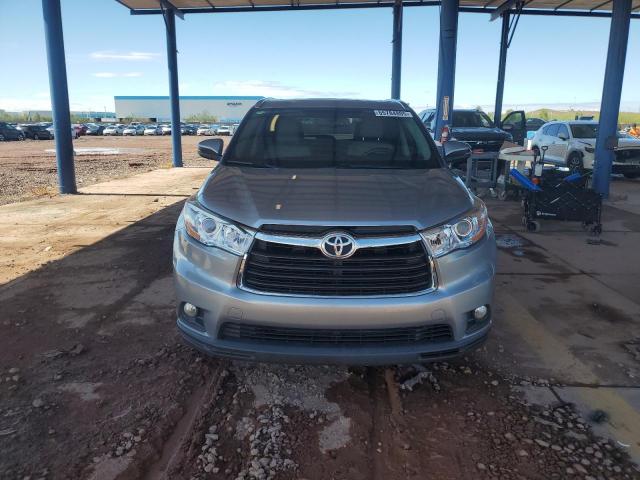 5TDJKRFH7FS116804 - 2015 TOYOTA HIGHLANDER XLE 银色 照片 5