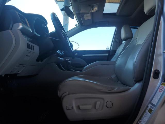 5TDJKRFH7FS116804 - 2015 TOYOTA HIGHLANDER XLE 银色 照片 7