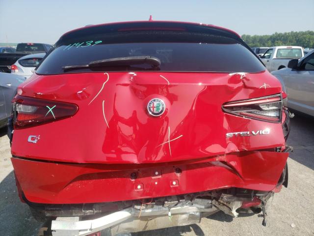 ZASFAKNN0J7B84380 - 2018 ALFA ROMEO STELVIO TI SPORT RED photo 6