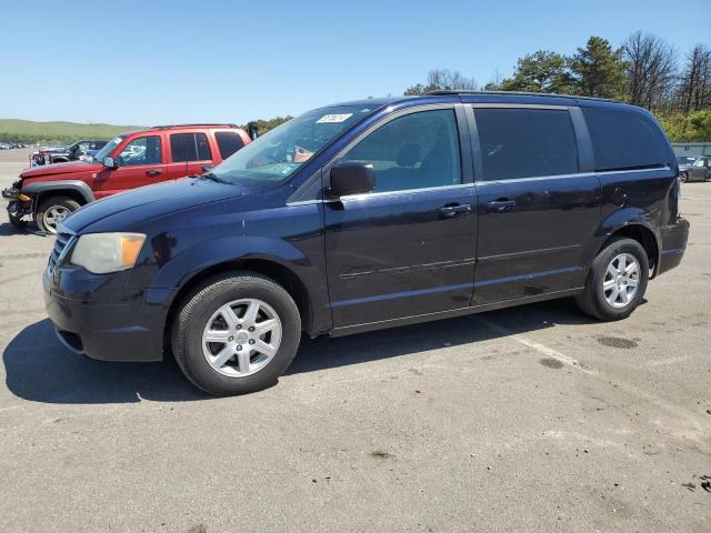 2010 CHRYSLER TOWN & COU LX, 