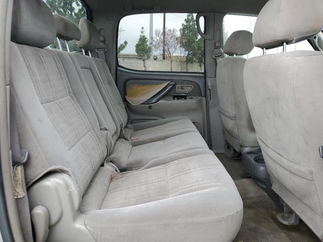 5TBET34124S452805 - 2004 TOYOTA TUNDRA DOUBLE CAB SR5 SILVER photo 10