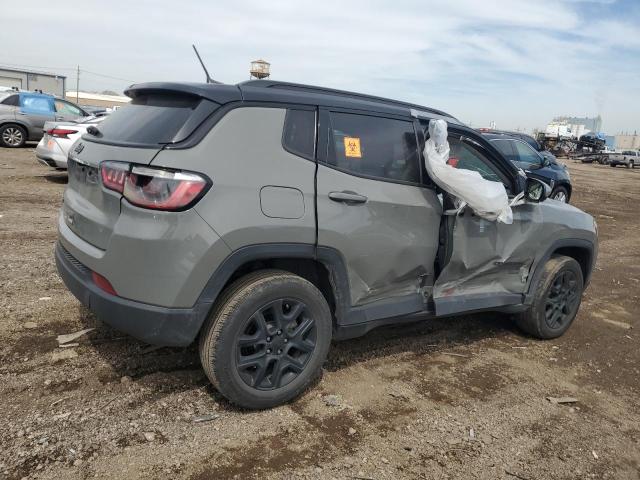 3C4NJDAB9MT586975 - 2021 JEEP COMPASS SPORT 灰色 照片 3