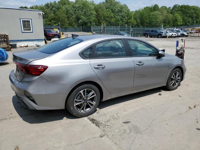 3KPF24AD2PE604700 - 2023 KIA FORTE LX GRAY photo 3