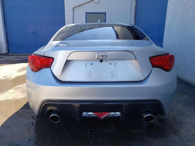 JF1ZNAA17F8709093 - 2015 TOYOTA SCION FR-S 银色 照片 6