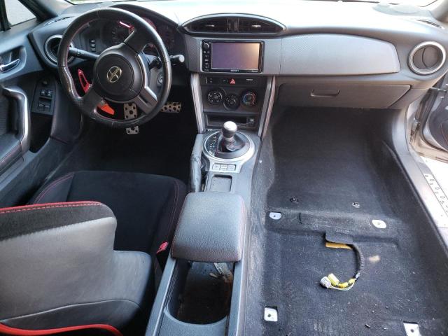 JF1ZNAA17F8709093 - 2015 TOYOTA SCION FR-S 银色 照片 8