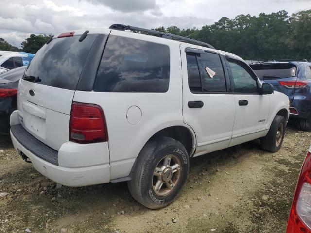 1FMZU63K84UA36752 - 2004 FORD EXPLORER XLT WHITE photo 3