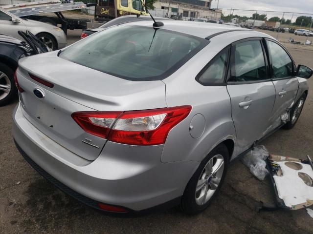 1FADP3F26EL249177 - 2014 FORD FOCUS SE SILVER photo 3