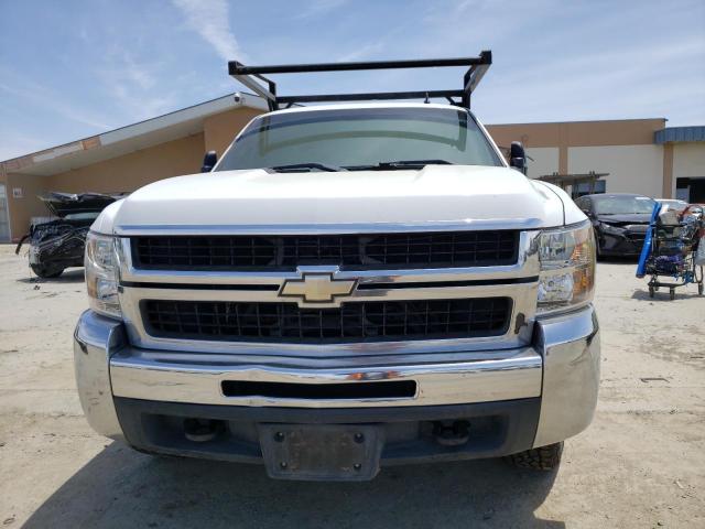 1GBHK34K37E566519 - 2007 CHEVROLET SILVERADO K3500 WHITE photo 5